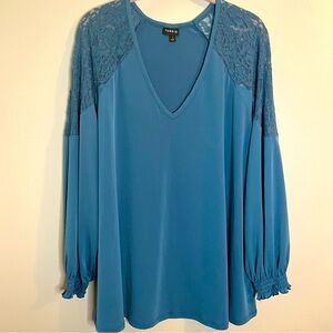 TORRID Studio Knit Lace Shoulder Top SZ/1 wrinkle-resistant